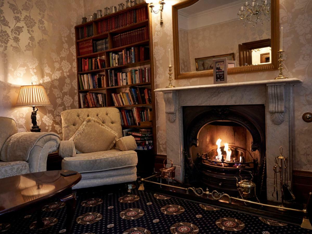 Hempstead House Hotel & Restaurant سيتينغبورن المظهر الخارجي الصورة